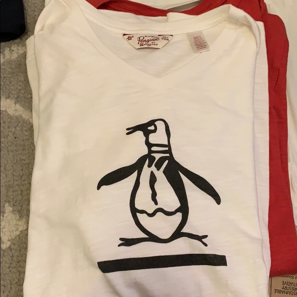 Penguin V neck white